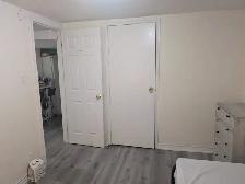 Private Furnished Basement Room onlyFor Female.All Included$525 - Photo 3