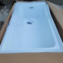 Brand New corner unit bathtub 60'x32'