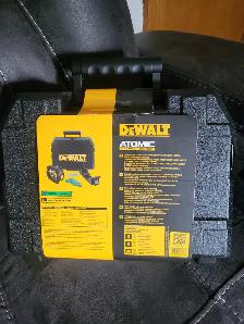 Brand New DEWALT Laser - Photo 2