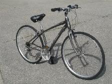 SMALL LADIES HYBRID LIGHT 700C GIANT CYPRESS 21 SPD ROAD RACER! - Photo 2