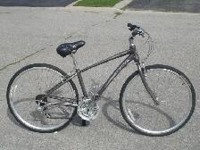 SMALL LADIES HYBRID LIGHT 700C GIANT CYPRESS 21 SPD ROAD RACER! - Photo 4