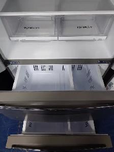 LG '33' Stainless Steel French Door 4-Door Fridge on Sale‼️ - Photo 8