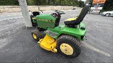 JOHN DEERE 445 RIDING LAWN MOWER - Photo 4