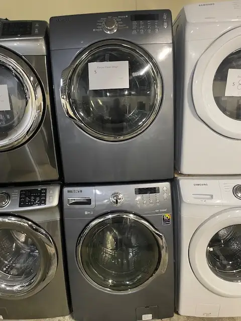 Laveuse sécheuse frontales grise Samsung ( remis a neuf )