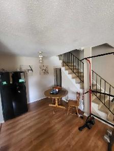 furnished room for rent - Photo 10