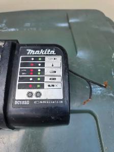 Makita DS18SD 7.2V - 18V Battery Charger - Photo 4