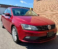 2017 Volkswagen Jetta TSIHighline, loaded with premium features! - Photo 2