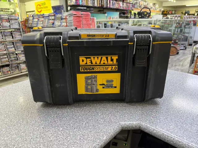 DeWalt ToughSystem 2.0 Medium Toolbox