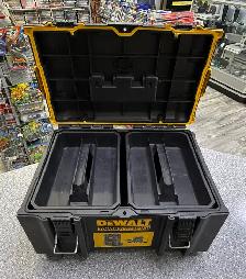 DeWalt ToughSystem 2.0 Medium Toolbox - Photo 6
