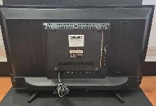 32' WESTINGHOUSE SMART TV W/REMOTE - Photo 2