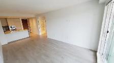Spacious modern 1 bedroom /Den Suite across from Langara station - Photo 3