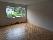 Cozy 1 Bedroom Apartment - Photo 2