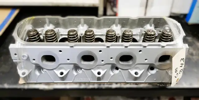 Tête de Moteur GM Performance (Casting 243) - Corvette, LS2, LS6