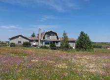 Acreage with Beautiful house  Camden Lane Cochrane for rent - Photo 3