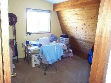 Acreage with Beautiful house  Camden Lane Cochrane for rent - Photo 8