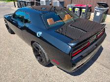 2018 Dodge Challenger SRT 392 / 6 SPEED MANUAL ! 485HP - Photo 7