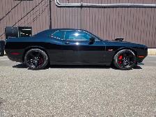2018 Dodge Challenger SRT 392 / 6 SPEED MANUAL ! 485HP - Photo 11