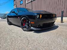 2018 Dodge Challenger SRT 392 / 6 SPEED MANUAL ! 485HP - Photo 13