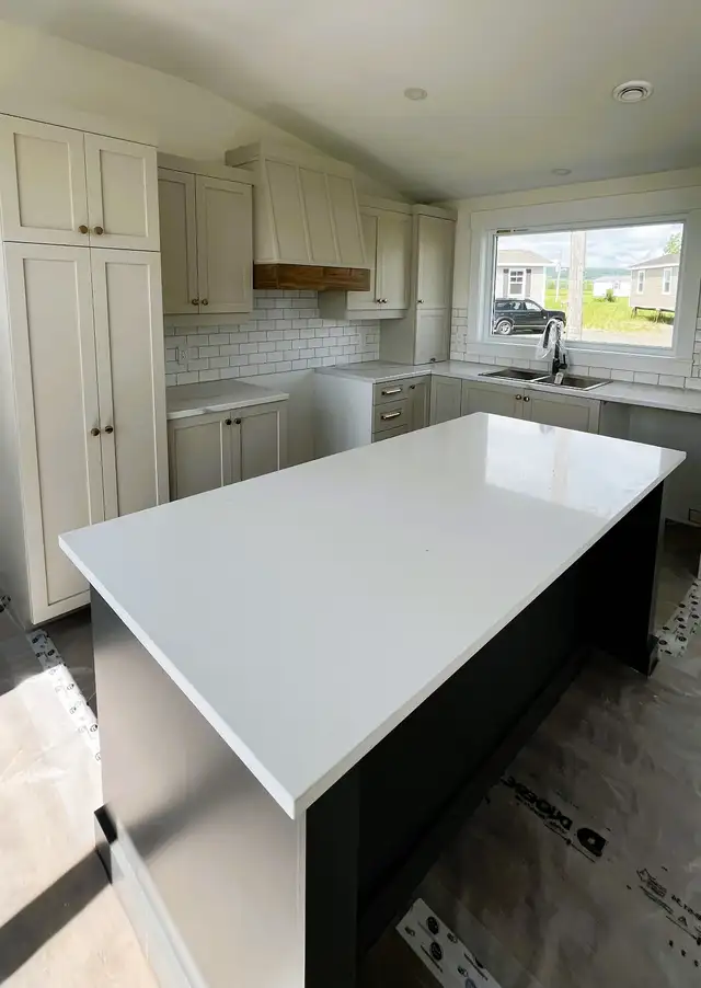New 3 bedroom on golden summer sale