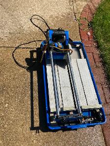 Mastercraft Sliding Wet Tile Saw, 7-in