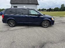 2017 Dodge Caravan SXT LOADED ONLY 180KM - Photo 4