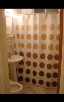 Room for rent - Photo 6