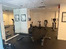 Downtown condo for rent - Photo 13
