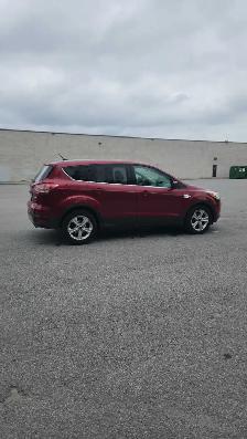 Tremendous 2015 Ford Escape SE - Photo 2