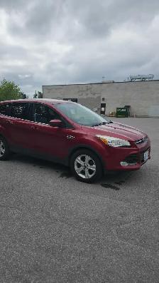 Tremendous 2015 Ford Escape SE - Photo 10