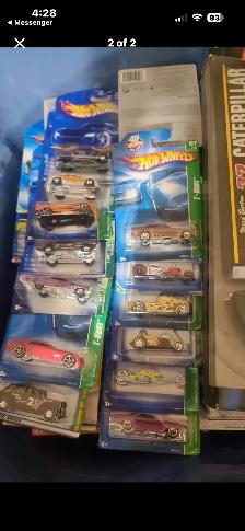 hot wheels still in boxes - Photo 3