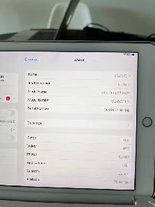 Apple IPad Pro 9.7" with pencil and keyboard - Photo 3