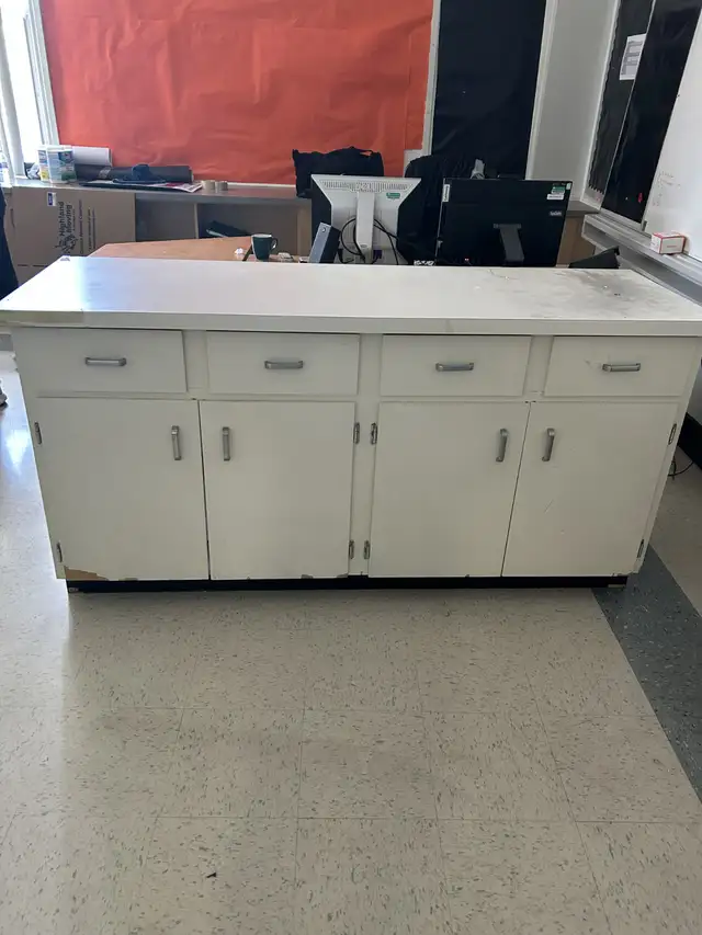 Heavy Duty Rolling Workbenches