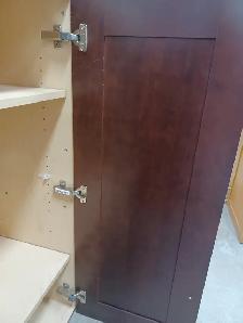 Upper Kitchen Cupboards - Photo 4