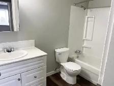 The Courtyards Apartments - Photo 2
