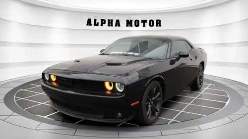 2018 Dodge Challenger SXT Plus