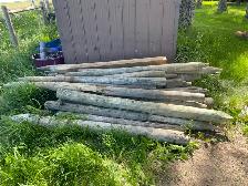 Fence post - Photo 2