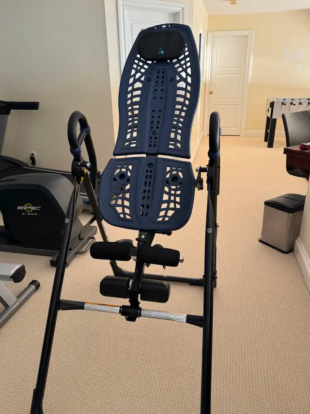 Inversion Gym Table