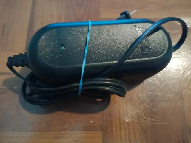 iRobot Roomba 17062 Power Supply AC Adapter 22.5 V 500 600 700