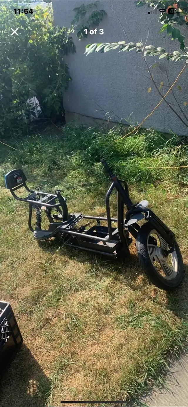 scooter frame used just the frame, forks and front tire