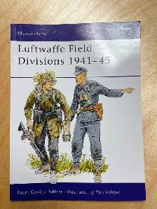 MEN-AT-ARMS and WARRIOR Books - Photo 4