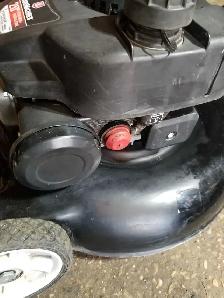 140 cc ohv MTD Side Discharge - Photo 3