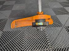 Used CORDED STIHL WEED EATER - Photo 6