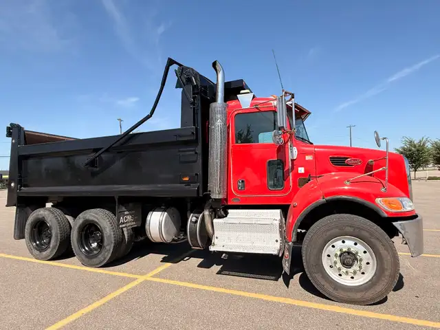 2013  peterbelt Automatic dump truck ( new safety)