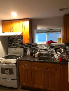 $800 Vancouver West Side Private Single Furnished Room - Photo 10