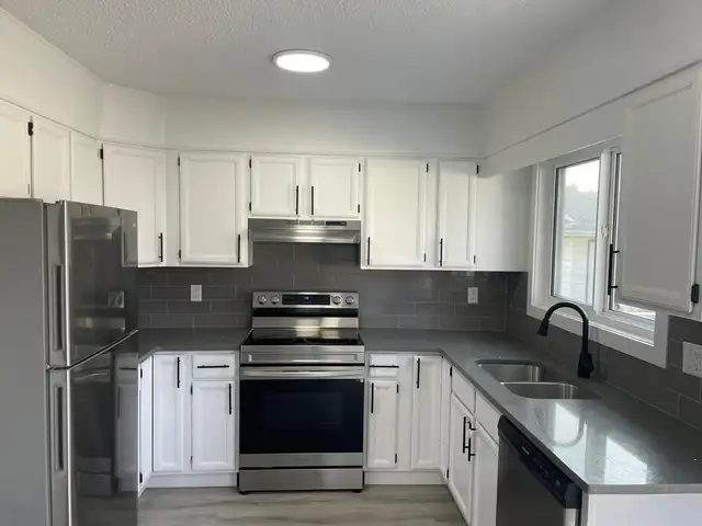 Beautiful 5-Bedroom House for Rent | Rest of July