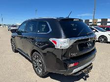 2015 Mitsubishi Outlander GT 4WD : No Reported Accidents, Well S - Photo 6