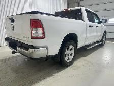 RAM 1500 SXT Quad Cab 4x4 caisse de 6 pi 4 po 2022 à vendre - Photo 7