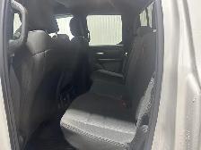 RAM 1500 SXT Quad Cab 4x4 caisse de 6 pi 4 po 2022 à vendre - Photo 15