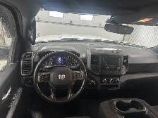 RAM 1500 SXT Quad Cab 4x4 caisse de 6 pi 4 po 2022 à vendre - Photo 16