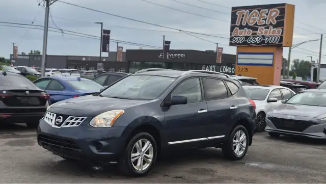 2012 Nissan Rogue SV, NO ACCIDENTS, WELL MAINTAINED, CERTIFIED
